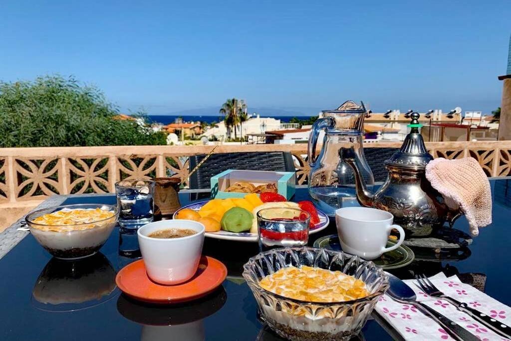 Semi-Detached Villa Sea Views, Huge Terrace, Close Beach بالم مار المظهر الخارجي الصورة