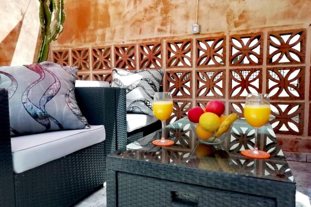 Semi-Detached Villa Sea Views, Huge Terrace, Close Beach بالم مار المظهر الخارجي الصورة